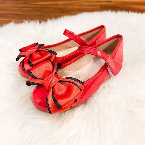 🍋 Little Girls’ NWB! Red Mary Jane Flats w/Big Bow Detail Size EU26 / US 10 - Picture 1 of 8